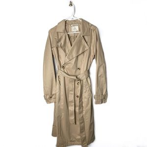 NWT! Women’s Water Resistant Trench Coat Size M